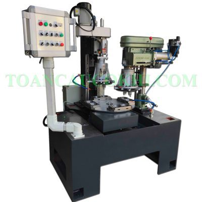 Máy khoan và taro tự động